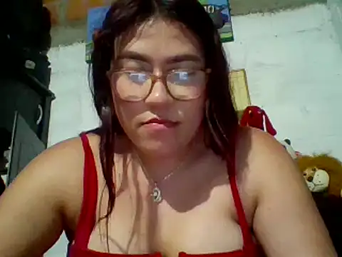 dafne19  online show from 01-21-25, 06:11