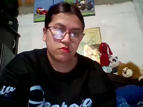 dafne19  online show from 01-28-25, 02:32
