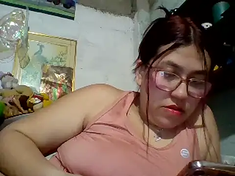 dafne19  online show from 02-25-25, 02:47