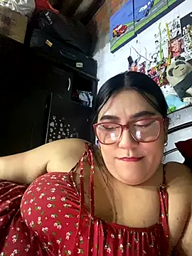 dafne19  online show from 10-28-25, 04:38