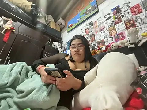 dafne19  online show from 02-15-26, 06:10