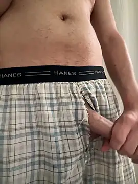 JustBoredHere11 online show from 05-20-26, 03:13