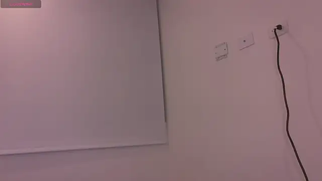 Snapshot of Lovely-allys chatting on 09-27-25, 02:49 Lovely-allys online show from 09-27-25, 02:49