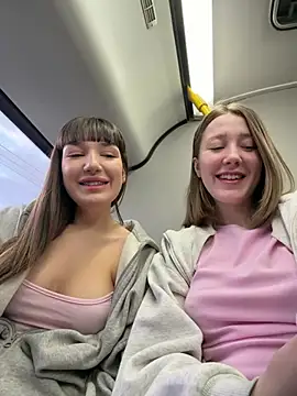 Sophie Avory online show from 04-22-26, 04:41