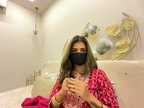 MaYaa  11 online show from 03-17-26, 06:50