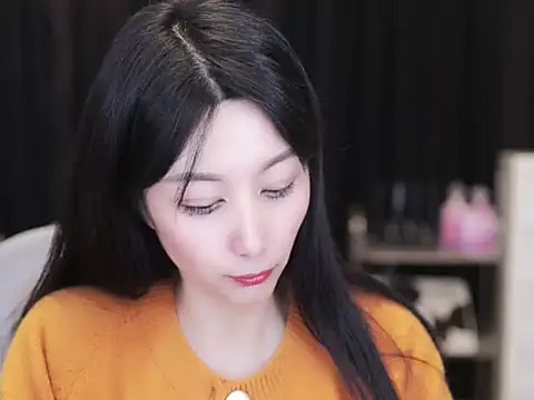 Nuyoah-77 online show from 11-01-25, 03:14