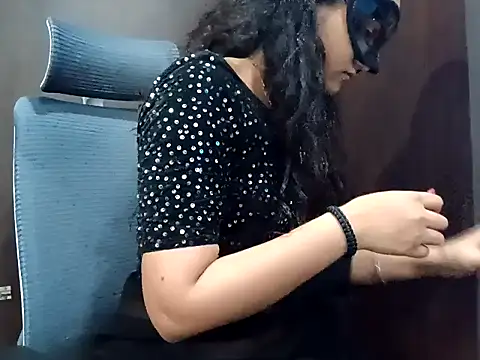 GoldnessAishu online show from 01-28-25, 04:30