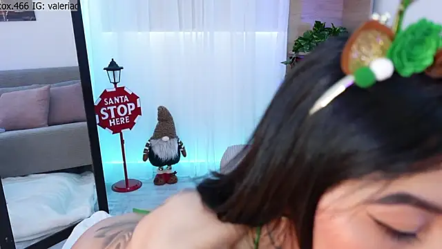 ValeriaCox online show from 12-18-25, 12:55