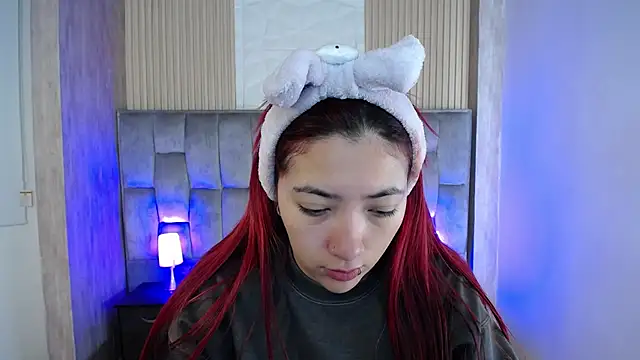 Mia Rinn online show from 09-13-25, 01:11