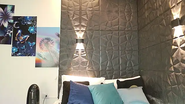 Snapshot of graceymilf666 chatting on 09-17-25, 11:23 graceymilf666 online show from 09-17-25, 11:23