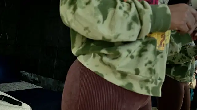 Snapshot of graceymilf666 chatting on 11-15-25, 11:29 graceymilf666 online show from 11-15-25, 11:29