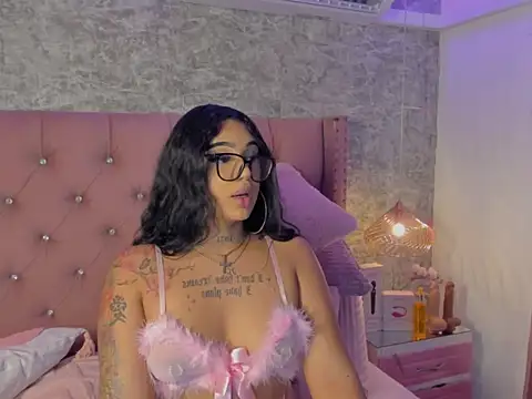 Mia Jansen online show from 02-11-26, 02:11