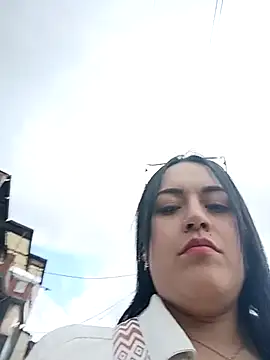 Lesly 10- online show from 04-26-26, 05:21