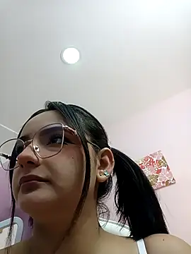 Snapshot of kae_styles chatting on 11-09-25, 02:26 kae styles online show from 11-09-25, 02:26