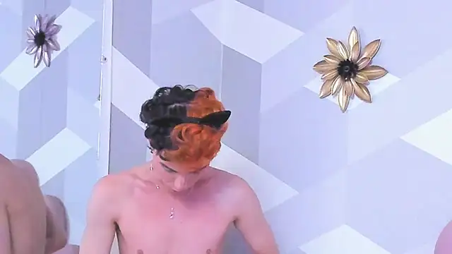 KylieMonnett online show from 04-16-26, 01:50