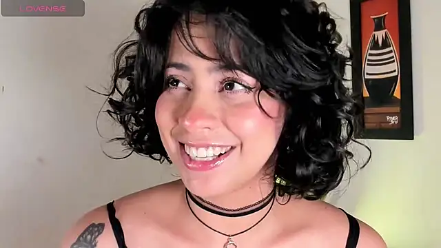 adriannyp 1 online show from 04-27-26, 03:48