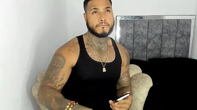 Exotic tatto27121 online show from 03-07-26, 06:32