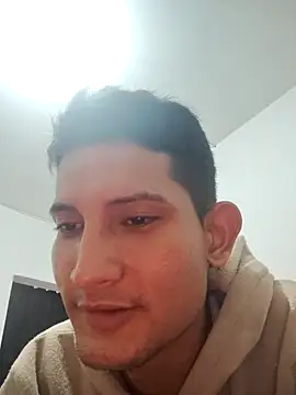 Valentinacuc online show from 09-12-25, 04:51