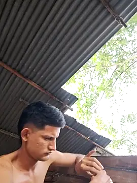 Valentinacuc online show from 10-28-25, 11:14