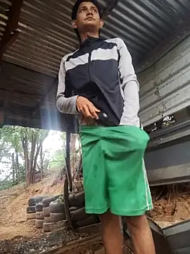 Valentinacuc online show from 04-15-26, 12:23