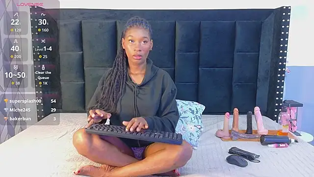 petitelittleebony online show from 07-28-26, 03:02