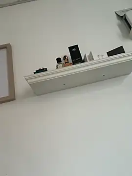 JuNIs  online show from 11-13-25, 12:15