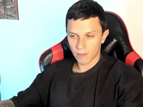 Snapshot of goodboy69l chatting on 02-17-26, 12:51 goodboy69l online show from 02-17-26, 12:51