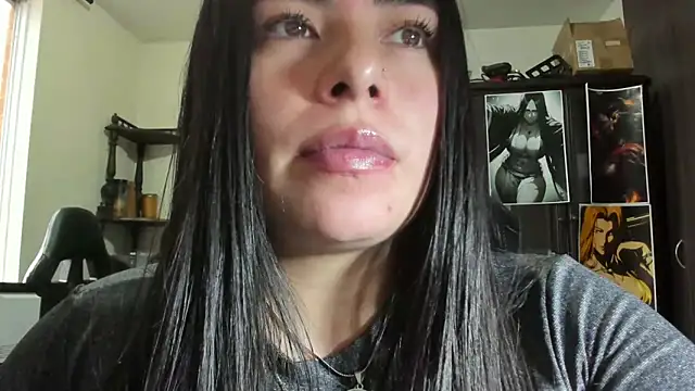 Snapshot of missexy303av chatting on 03-21-25, 11:22 missexy303av online show from 03-21-25, 11:22