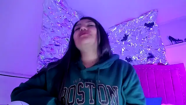 SarahStones online show from 11-27-25, 10:56