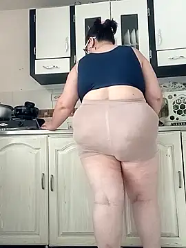 Madisonpalacio online show from 10-21-25, 01:56