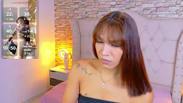 Sara-Smith- online show from 04-22-26, 11:45