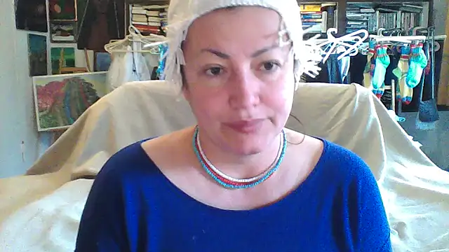 MariaAnaSunshine online show from 03-18-26, 05:43