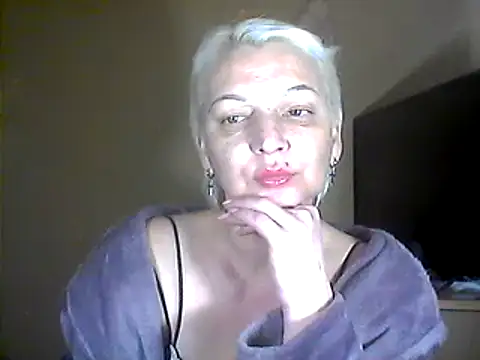 Snapshot of MaryJane441 chatting on 01-31-25, 12:07 MaryJane441 online show from 01-31-25, 12:07