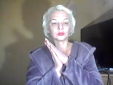 Snapshot of MaryJane441 chatting on 02-09-25, 08:45 MaryJane441 online show from 02-09-25, 08:45