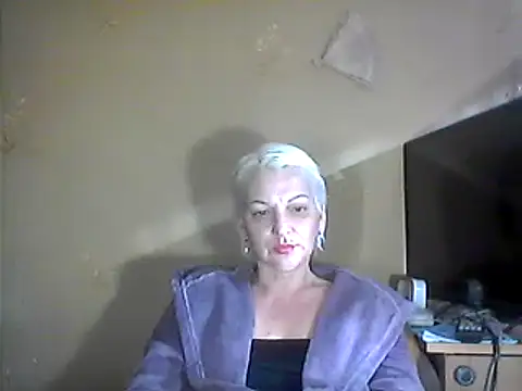 Snapshot of MaryJane441 chatting on 02-11-25, 12:27 MaryJane441 online show from 02-11-25, 12:27