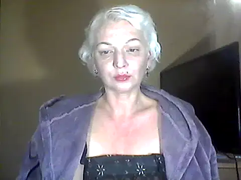 Snapshot of MaryJane441 chatting on 02-14-25, 10:14 MaryJane441 online show from 02-14-25, 10:14
