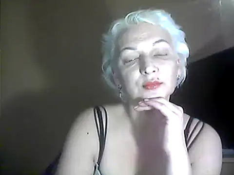 Snapshot of MaryJane441 chatting on 02-20-25, 09:44 MaryJane441 online show from 02-20-25, 09:44