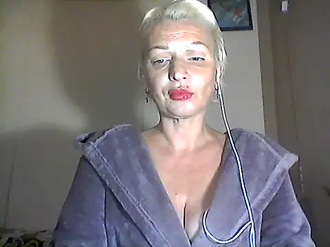 Snapshot of MaryJane441 chatting on 10-02-25, 07:21 MaryJane441 online show from 10-02-25, 07:21