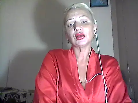 Snapshot of MaryJane441 chatting on 10-08-25, 07:00 MaryJane441 online show from 10-08-25, 07:00