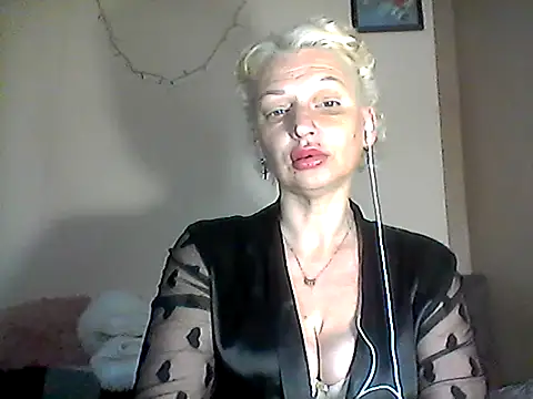 MaryJane441 online show from 04-25-26, 08:50