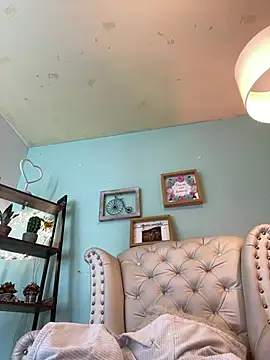 honey fox1 online show from 04-13-26, 11:59