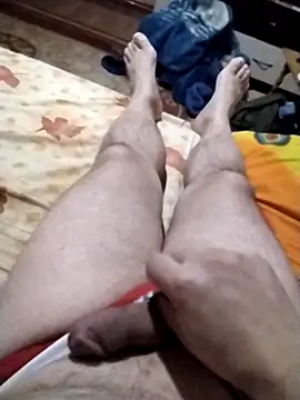 Snapshot of nudistu021 chatting on 12-05-25, 04:03 nudistu021 online show from 12-05-25, 04:03