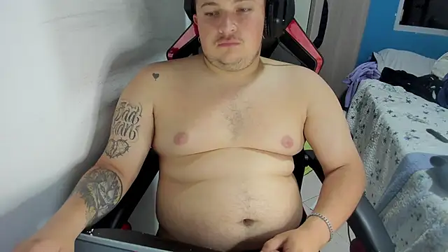 AndresChuboi online show from 02-17-26, 01:57