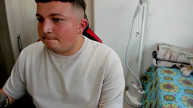 AndresChuboi online show from 07-21-26, 11:07