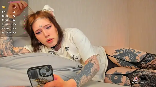 Spliti moon online show from 04-20-26, 01:36