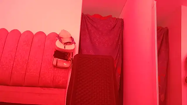 cristinamontiel online show from 07-30-26, 02:27