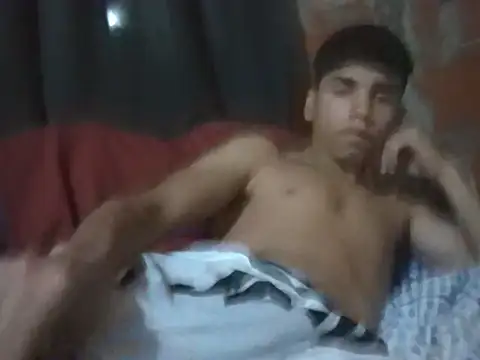 Snapshot of el_dylan_17 chatting on 03-05-26, 12:06 el dylan 17 online show from 03-05-26, 12:06