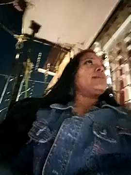 Snapshot of cindy_damm chatting on 01-14-25, 01:04 cindy damm online show from 01-14-25, 01:04
