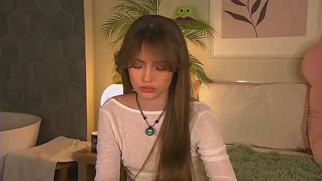 AshleyDouglas online show from 02-08-25, 10:39