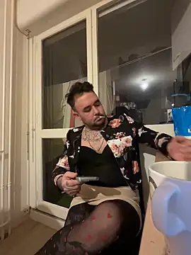 Snapshot of lope85540 chatting on 12-13-24, 04:43 lope85540 online show from 12-13-24, 04:43